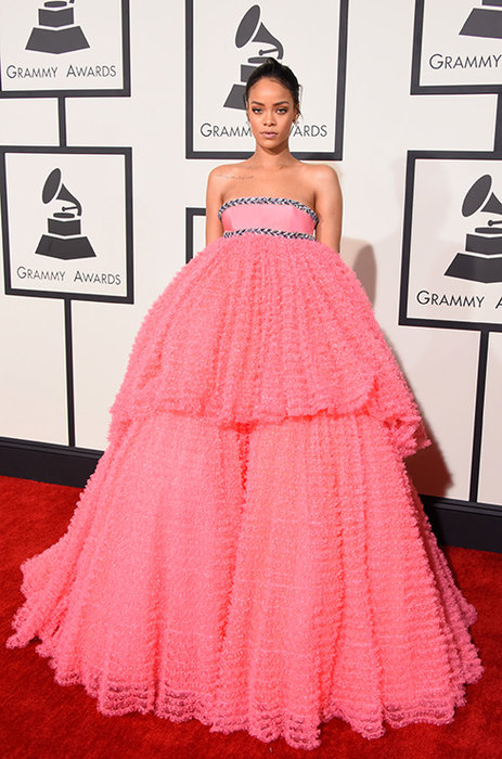 От леди Ди до Леди Гага: 10 лучших розовых платьев в истории моды