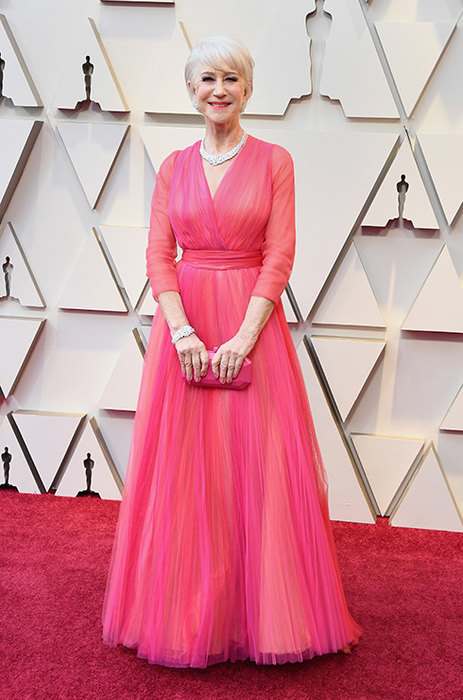 Блеск и нежность на красной дорожке: лучшие платья церемонии «Оскар-2019»