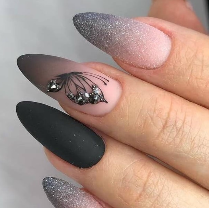 Дизайн Черных Ногтей С Бабочками